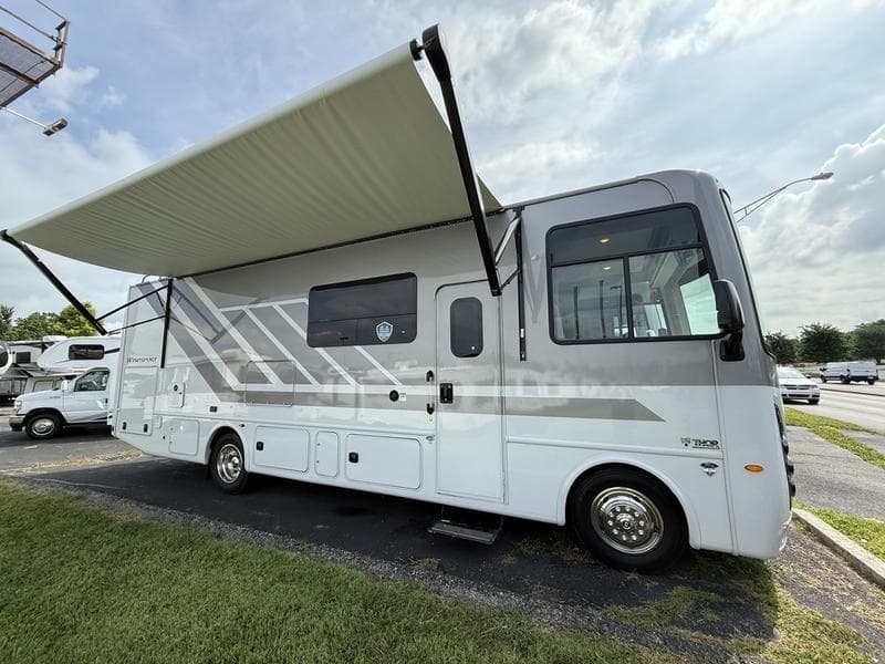 2026 Thor Motor Coach Windsport 29L