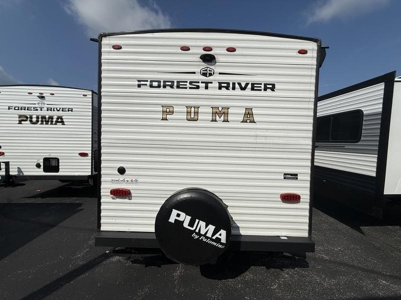 2025 Forest River 2025 Forest River Puma - thumbnail 5