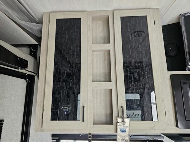 2026 East to West 2026 East to West Alta Toy Hauler - thumbnail 18