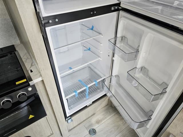 2026 East to West 2026 East to West Alta Toy Hauler - thumbnail 24