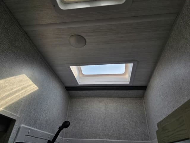 2026 East to West 2026 East to West Alta Toy Hauler - thumbnail 35