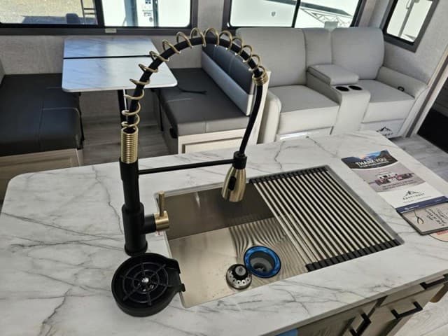 2026 East to West 2026 East to West Alta - thumbnail 25