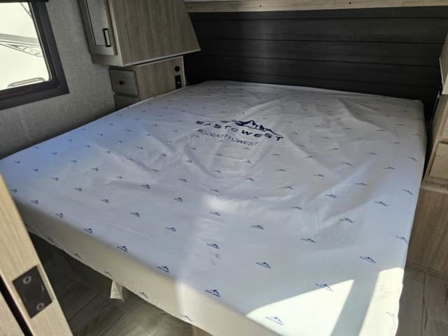 2026 East to West 2026 East to West Alta - thumbnail 34