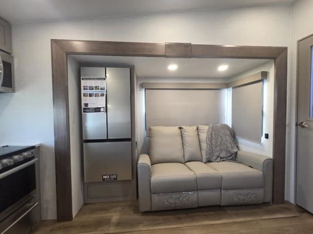 2026 Alliance RV 2026 Alliance RV Avenue - thumbnail 9