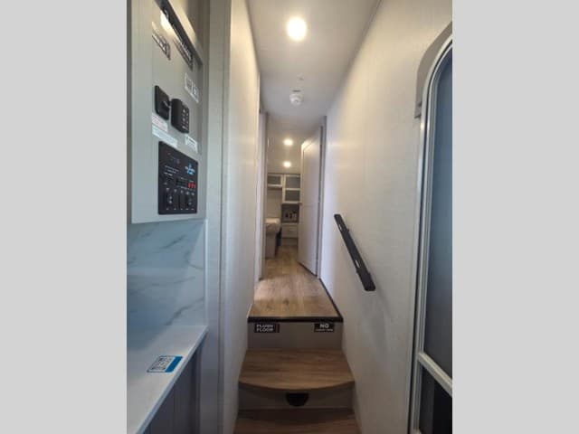 2026 Alliance RV 2026 Alliance RV Avenue - thumbnail 11