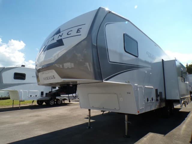 2026 Alliance RV 2026 Alliance RV Avenue - thumbnail 3