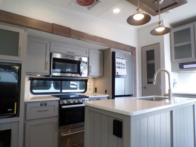 2026 Alliance RV 2026 Alliance RV Avenue - thumbnail 27