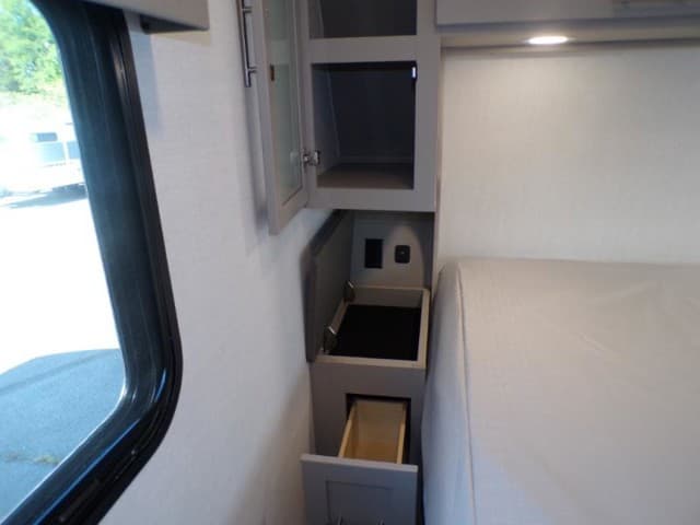 2026 Alliance RV 2026 Alliance RV Avenue - thumbnail 47