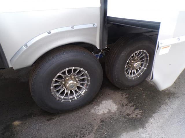 2026 Alliance RV 2026 Alliance RV Avenue - thumbnail 6