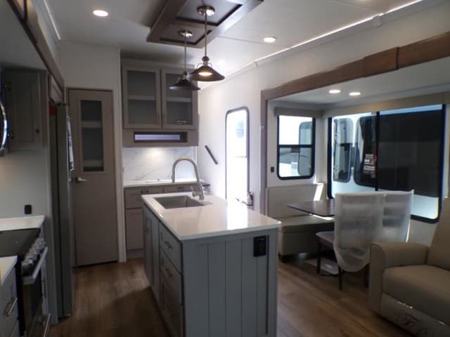 2026 Alliance RV 2026 Alliance RV Avenue - thumbnail 17