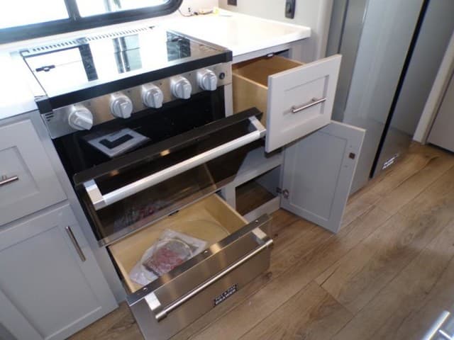 2026 Alliance RV 2026 Alliance RV Avenue - thumbnail 30