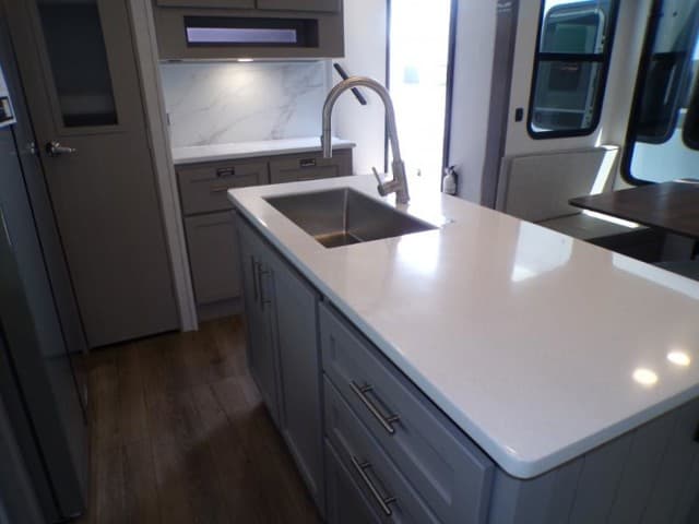 2026 Alliance RV 2026 Alliance RV Avenue - thumbnail 34