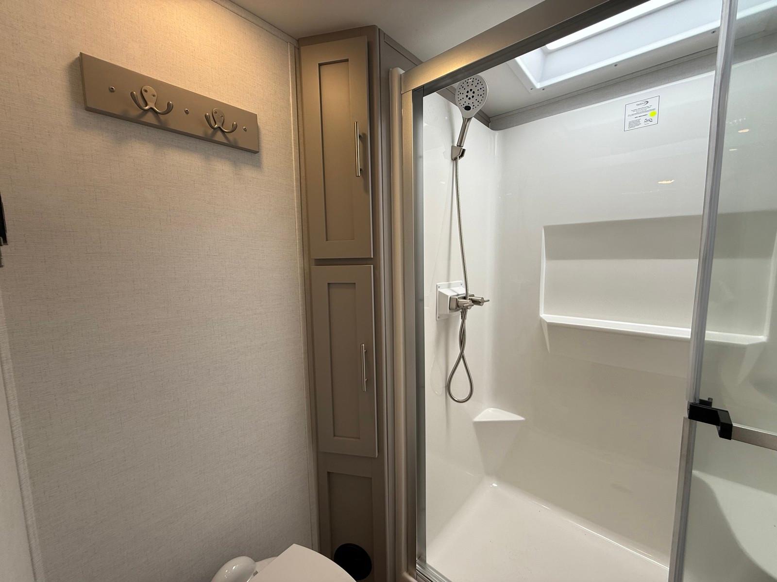 2026 Alliance RV 2026 Alliance RV Avenue - thumbnail 25