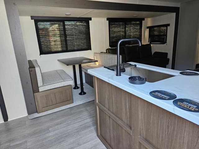 2026 Prime Time RV 2026 Prime Time RV Avenger - thumbnail 13