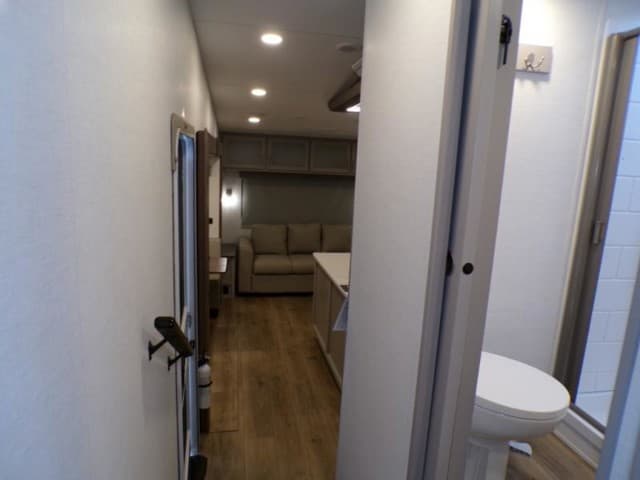 2026 Alliance RV 2026 Alliance RV Avenue - thumbnail 11