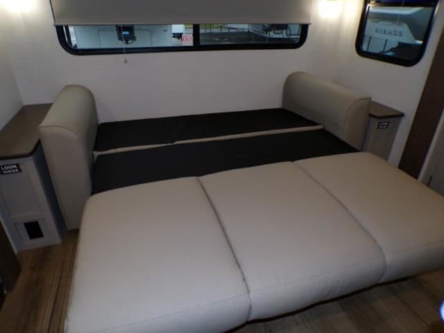 2026 Alliance RV 2026 Alliance RV Avenue - thumbnail 19