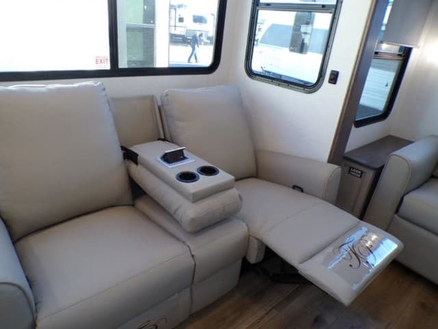 2026 Alliance RV 2026 Alliance RV Avenue - thumbnail 15