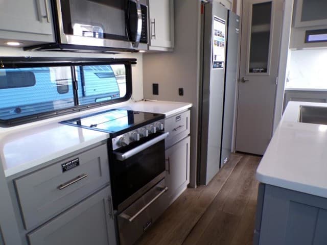 2026 Alliance RV 2026 Alliance RV Avenue - thumbnail 25