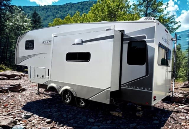 2026 Alliance RV 2026 Alliance RV Avenue - thumbnail 5