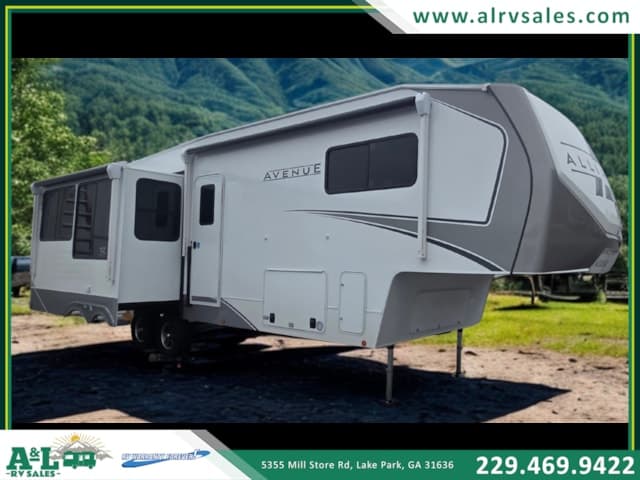 2026 Alliance RV Avenue 32RLS