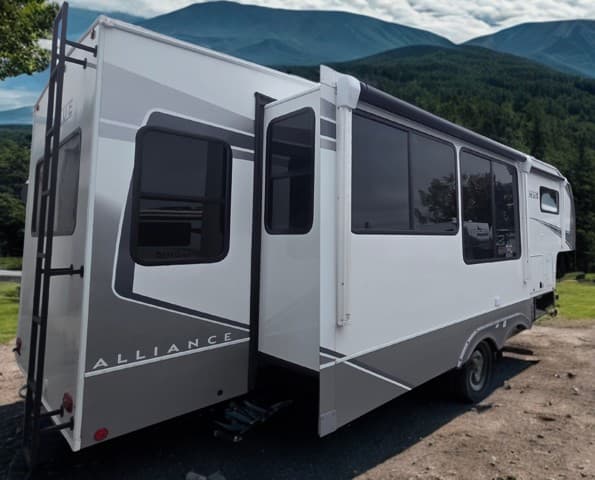 2026 Alliance RV 2026 Alliance RV Avenue - thumbnail 3