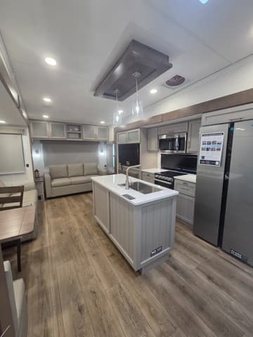 2026 Alliance RV 2026 Alliance RV Avenue - thumbnail 6