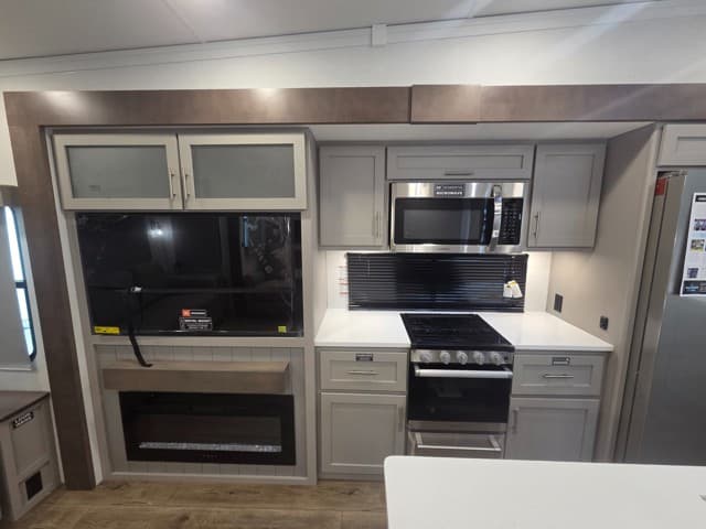 2026 Alliance RV 2026 Alliance RV Avenue - thumbnail 9