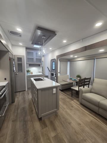 2026 Alliance RV 2026 Alliance RV Avenue - thumbnail 11