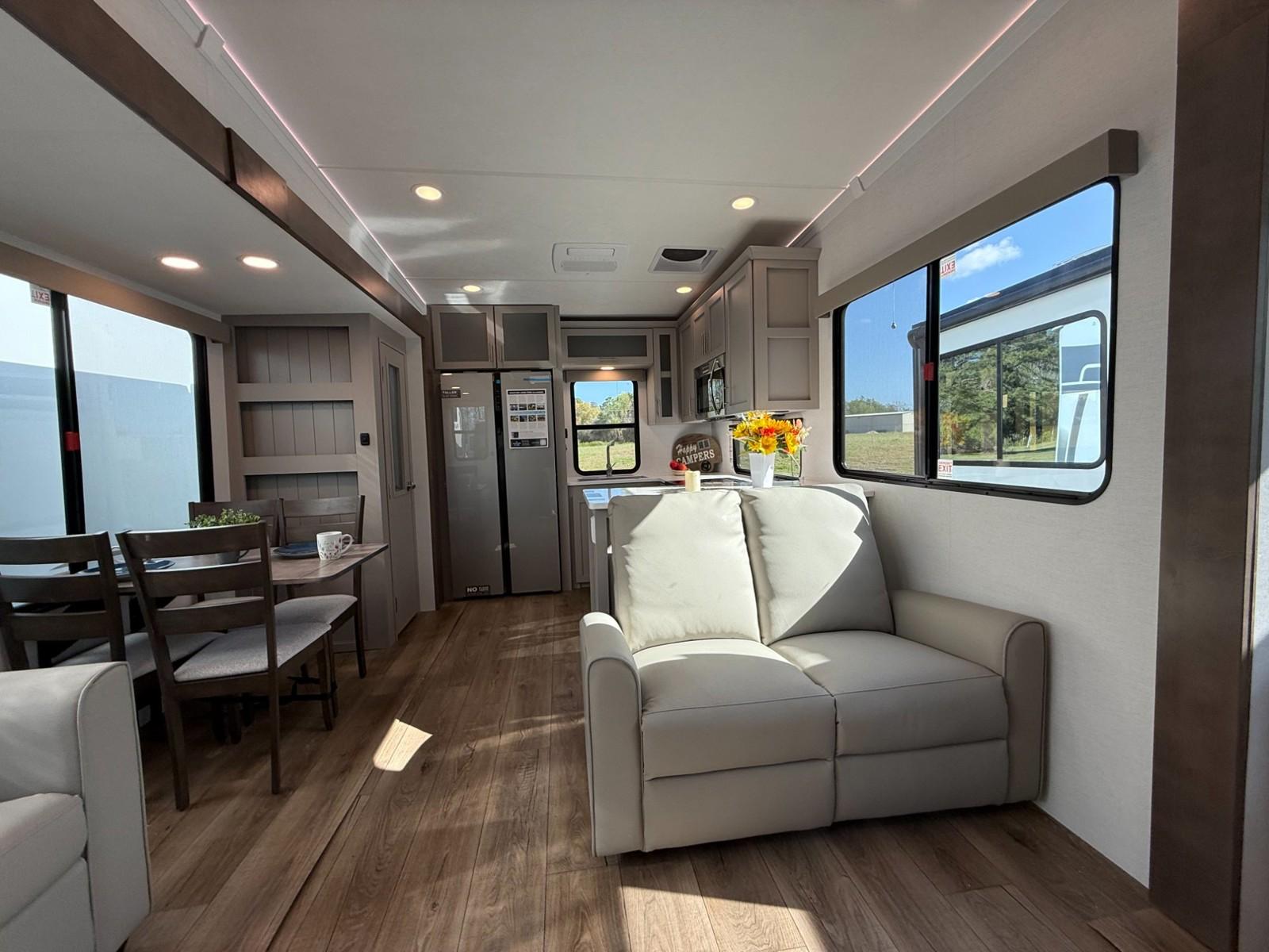 2026 Alliance RV 2026 Alliance RV Avenue - thumbnail 17