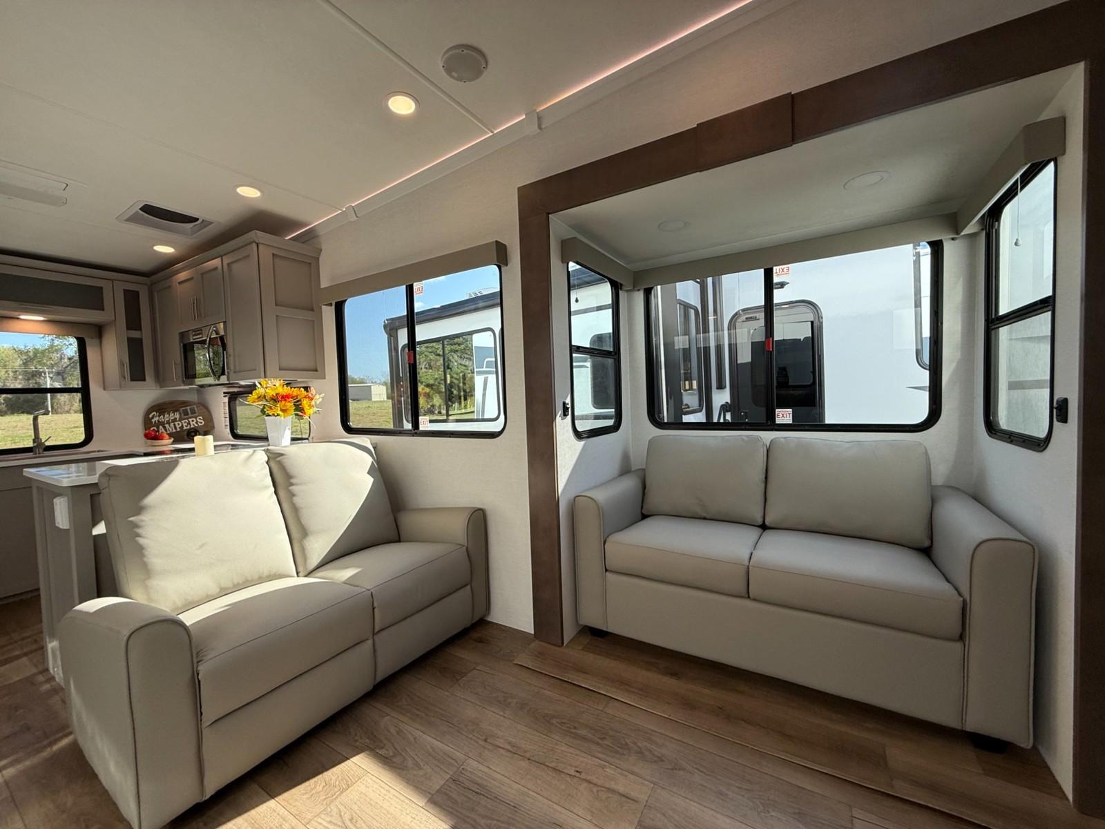 2026 Alliance RV 2026 Alliance RV Avenue - thumbnail 18