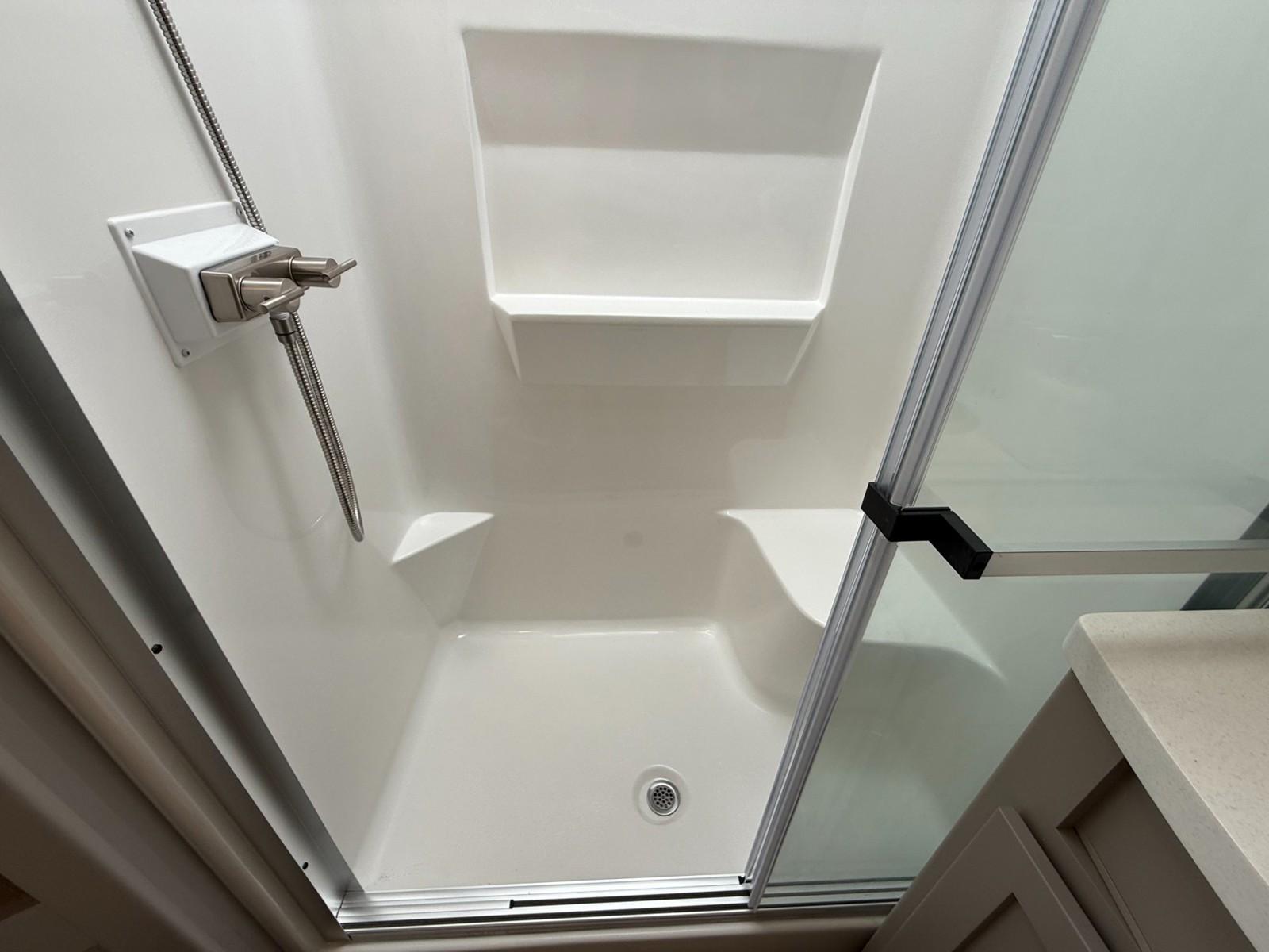 2026 Alliance RV 2026 Alliance RV Avenue - thumbnail 26