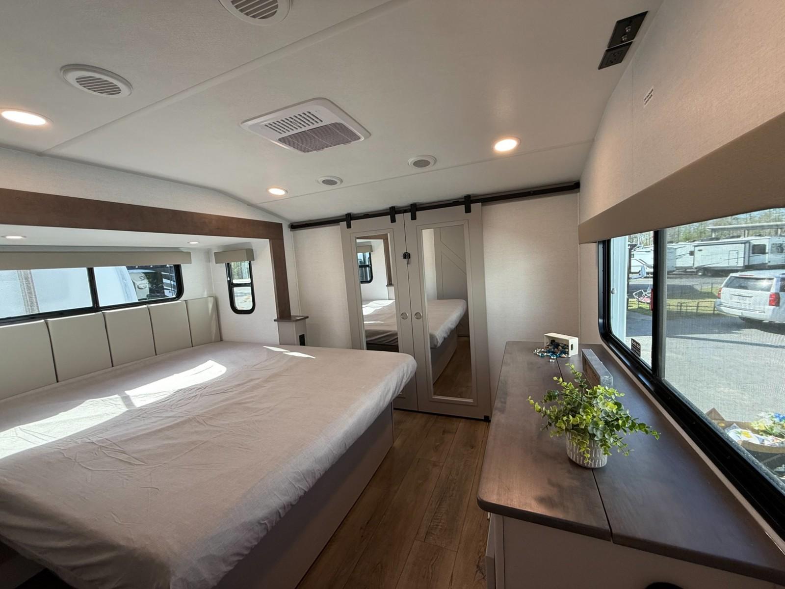 2026 Alliance RV 2026 Alliance RV Avenue - thumbnail 29