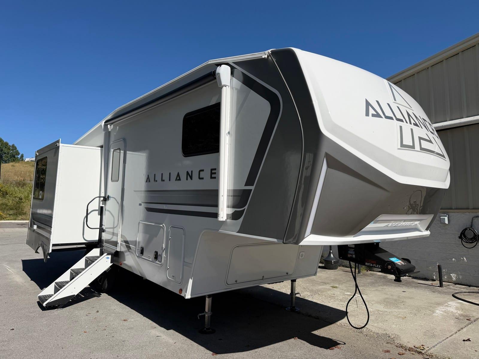 2027 Alliance Avenue 25RL