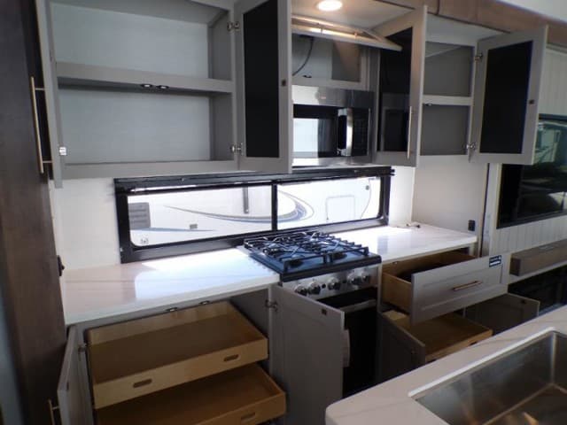 2026 Alliance RV 2026 Alliance RV Benchmark - thumbnail 24