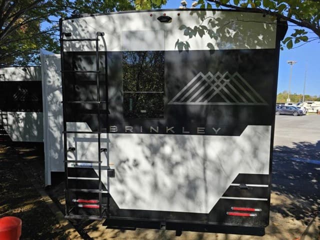 2026 Brinkley RV 2026 Brinkley RV Model I - thumbnail 6