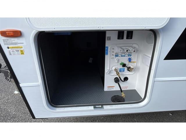 2026 Brinkley RV 2026 Brinkley RV Model I - thumbnail 8