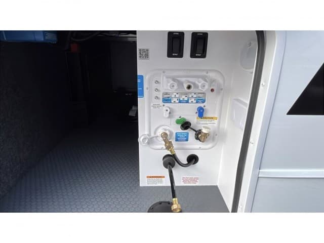 2026 Brinkley RV 2026 Brinkley RV Model I - thumbnail 9