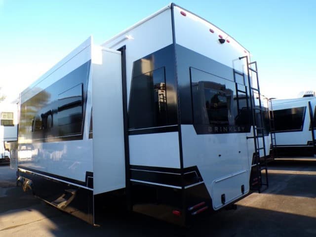 2026 Brinkley RV 2026 Brinkley RV Model Z - thumbnail 4
