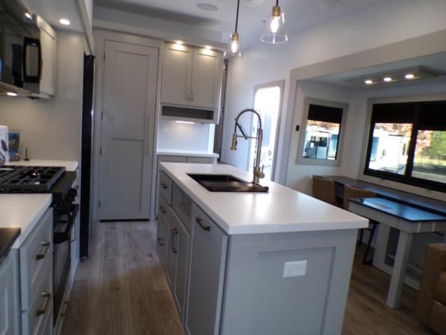 2026 Brinkley RV 2026 Brinkley RV Model Z - thumbnail 36