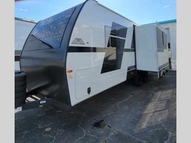 2025 Brinkley RV 2025 Brinkley RV Model I - thumbnail 4