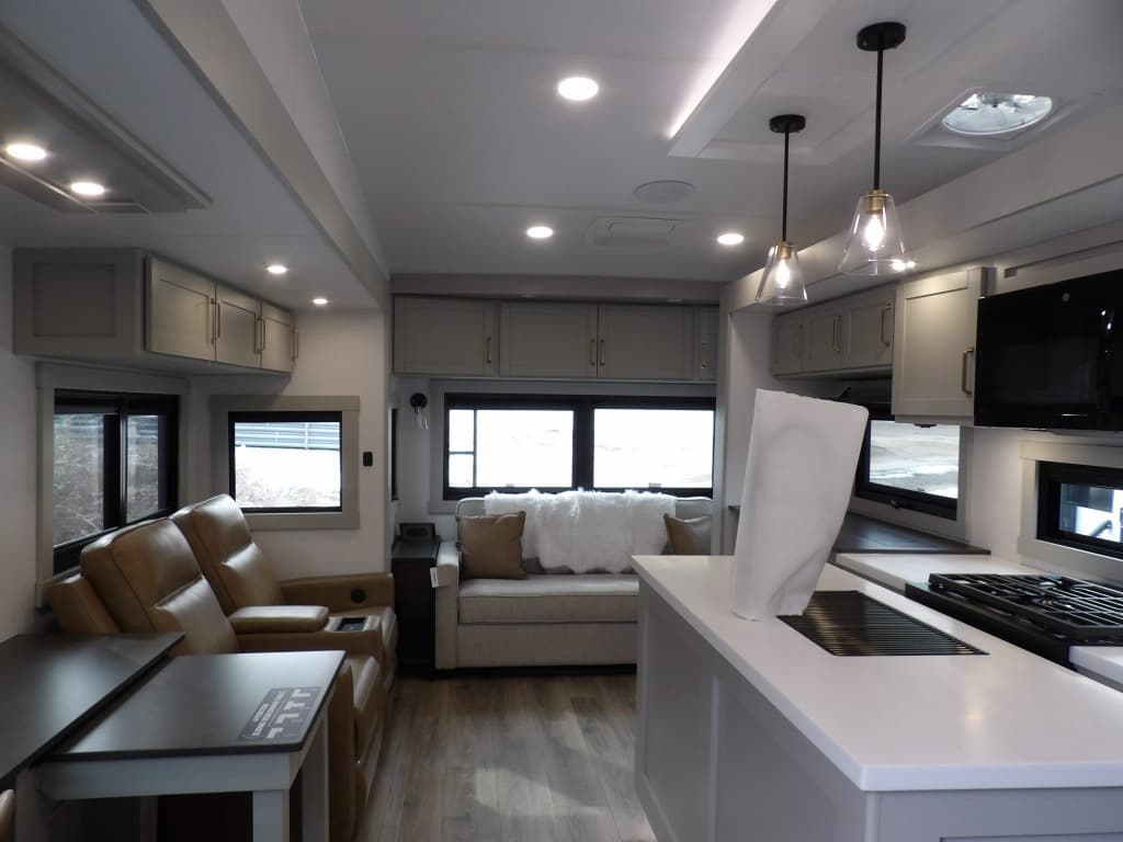 2026 Brinkley RV 2026 Brinkley RV Model Z - thumbnail 5