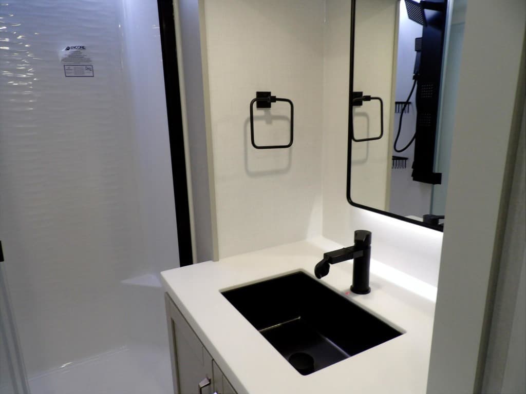 2026 Brinkley RV 2026 Brinkley RV Model Z - thumbnail 11