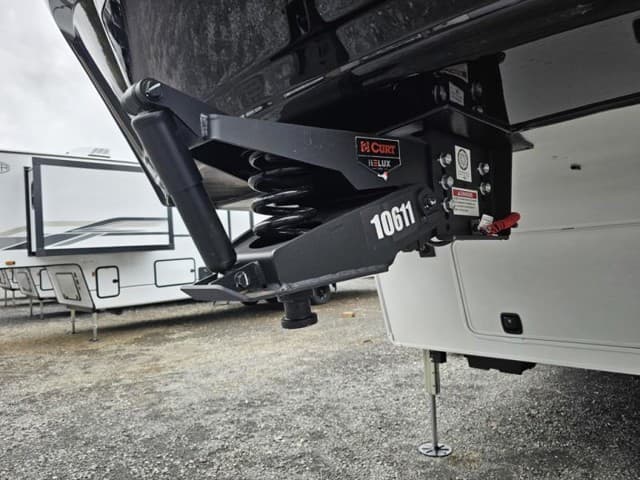 2026 Brinkley RV 2026 Brinkley RV Model Z - thumbnail 4