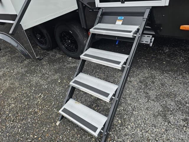 2026 Brinkley RV 2026 Brinkley RV Model Z - thumbnail 15