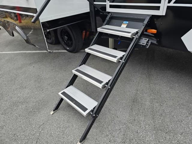 2026 Brinkley RV 2026 Brinkley RV Model Z - thumbnail 15