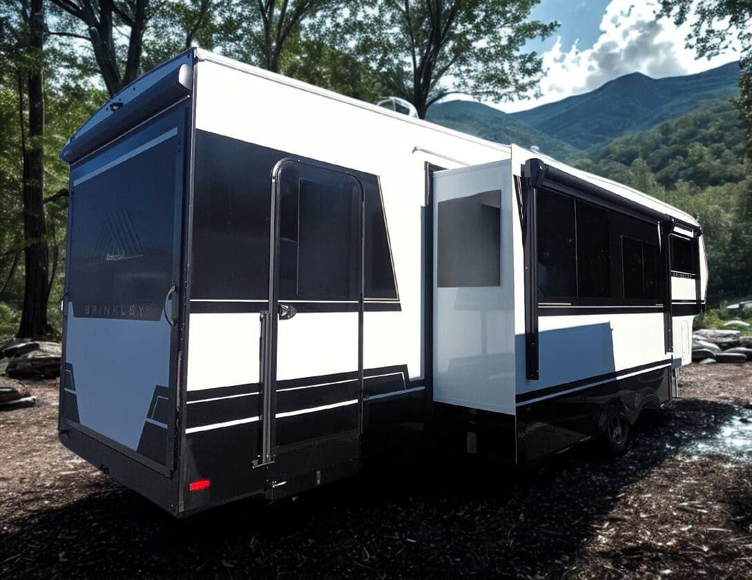 2026 Brinkley 2026 Brinkley Model Z - thumbnail 3