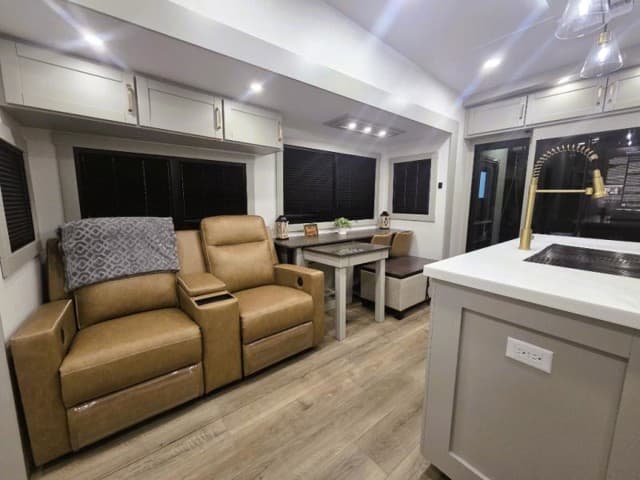 2026 Brinkley RV 2026 Brinkley RV Model Z - thumbnail 8