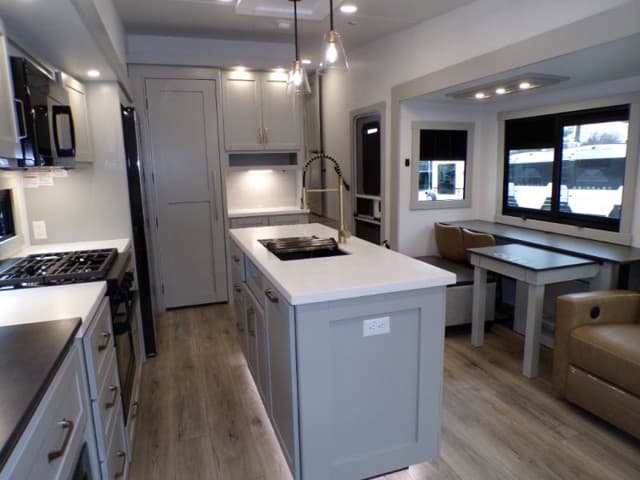 2026 Brinkley RV 2026 Brinkley RV Model Z - thumbnail 17