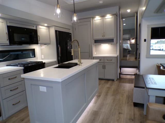 2026 Brinkley RV 2026 Brinkley RV Model Z - thumbnail 18