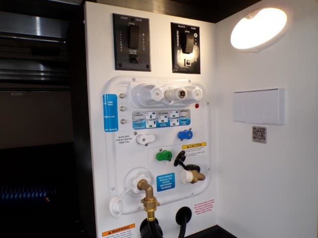 2026 Brinkley RV 2026 Brinkley RV Model Z - thumbnail 9